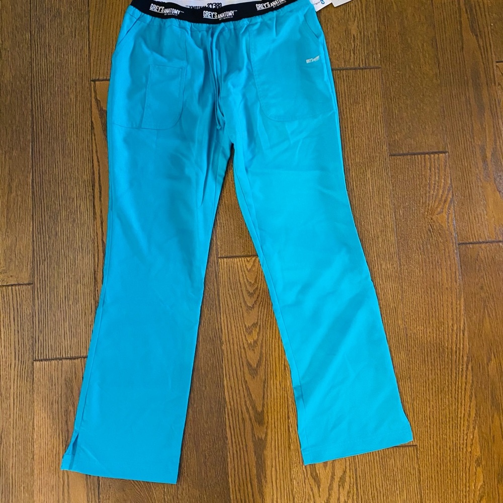 Grey’s Anatomy Active scrub pants- Medium